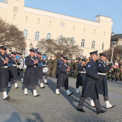 Maszeruje orkiestra garnizonowa